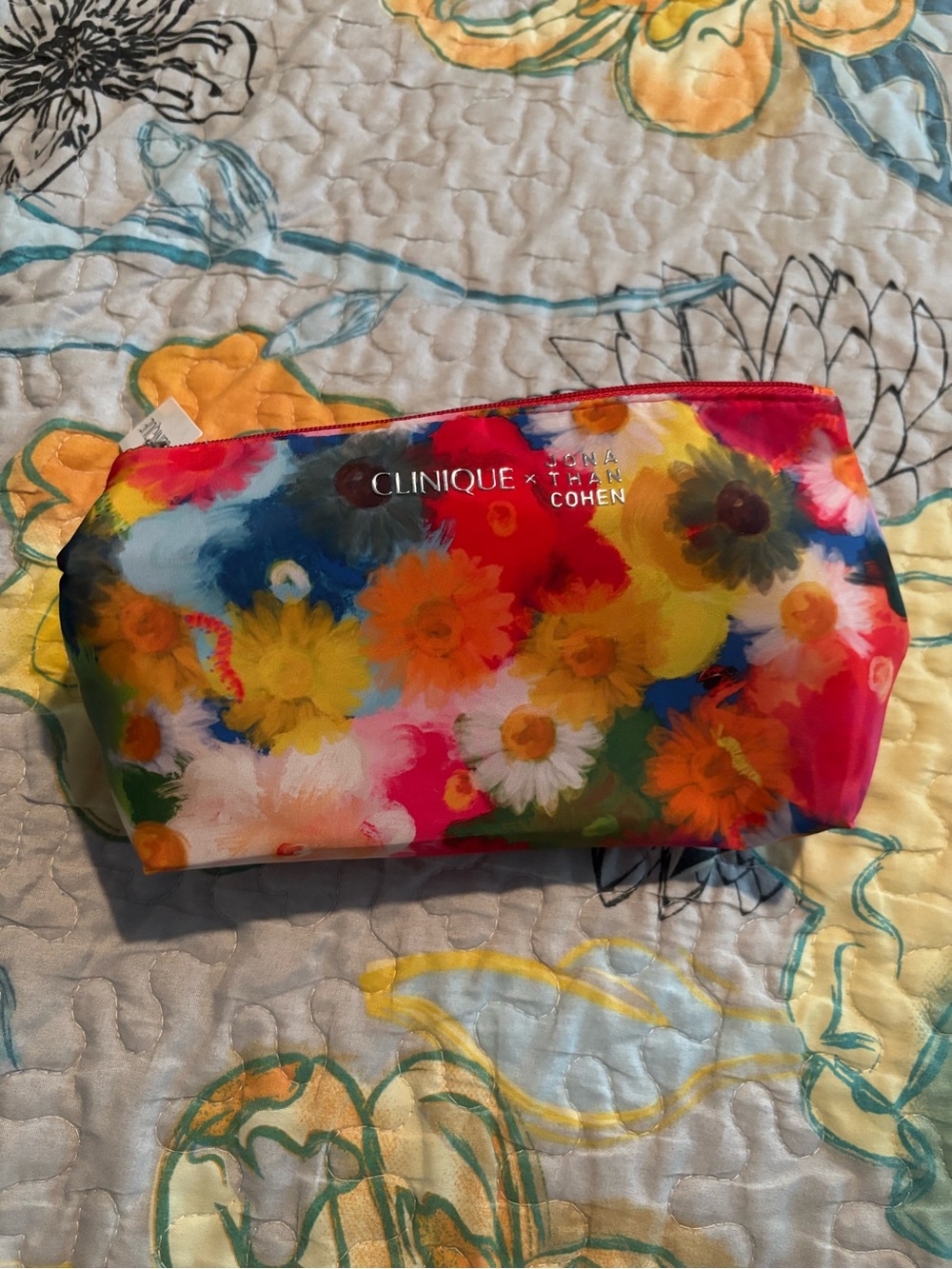 Clinique Floral Zip Cosmetic Pouch in Red, Blue, Yellow With Cosmetics